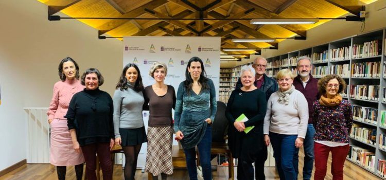El Club de Lectura d’Alcalà de Xivert prepara nova temporada per a celebrar els seus cinc anys d’història