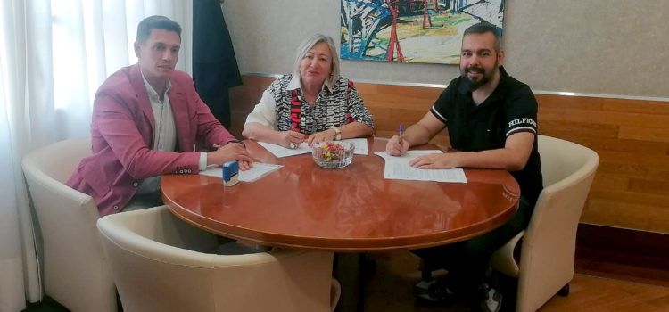 L’Ajuntament renova el conveni amb la Comissió Organitzadora del Carnaval