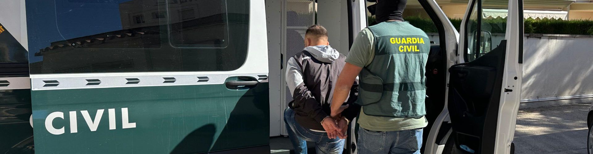 La Guardia Civil de Teruel detiene a cuatro personas presuntas autoras de delitos de robo en viviendas en Teruel y Castellón