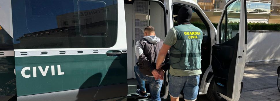 La Guardia Civil de Teruel detiene a cuatro personas presuntas autoras de delitos de robo en viviendas en Teruel y Castellón