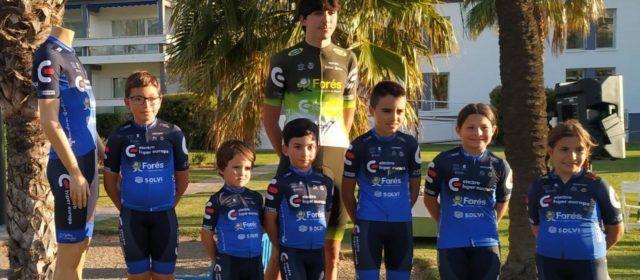 Reconeixement per a sis vinarosencs del CNC ACADEMY en la clausura de les escoles de ciclisme provincial
