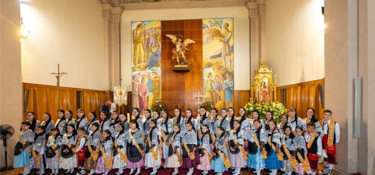 Alcanar celebra la tradicional baixada de la Mare de Déu del Remei