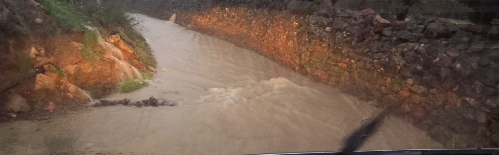 L’Ajuntament de Benassal demana precaució davant les fortes pluges i la previsió de noves precipitacions