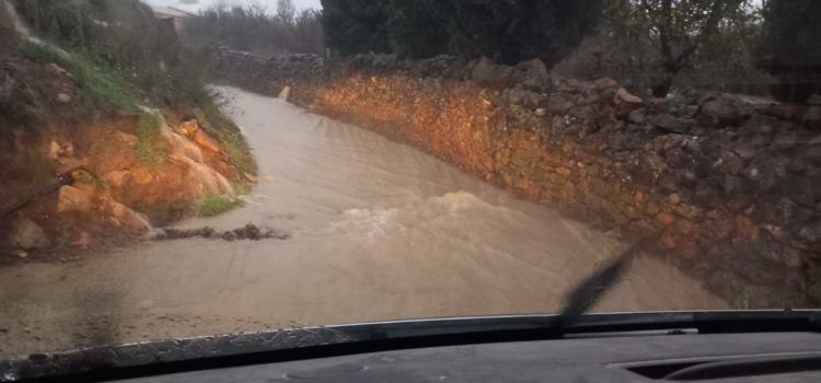 L’Ajuntament de Benassal demana precaució davant les fortes pluges i la previsió de noves precipitacions