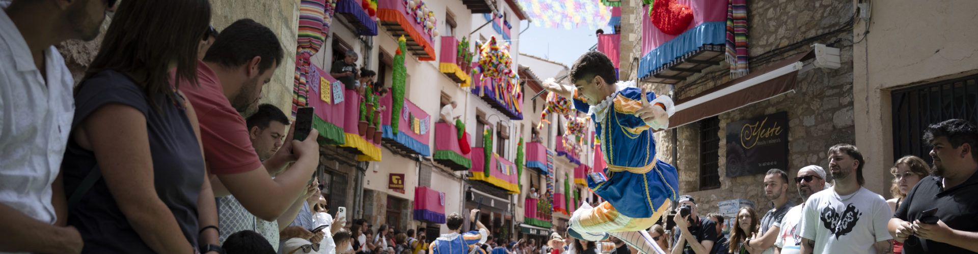 La Diputació de Castelló activa les ajudes a entitats sense ànim de lucre per gastos de decoració del 55 Sexenni de Morella