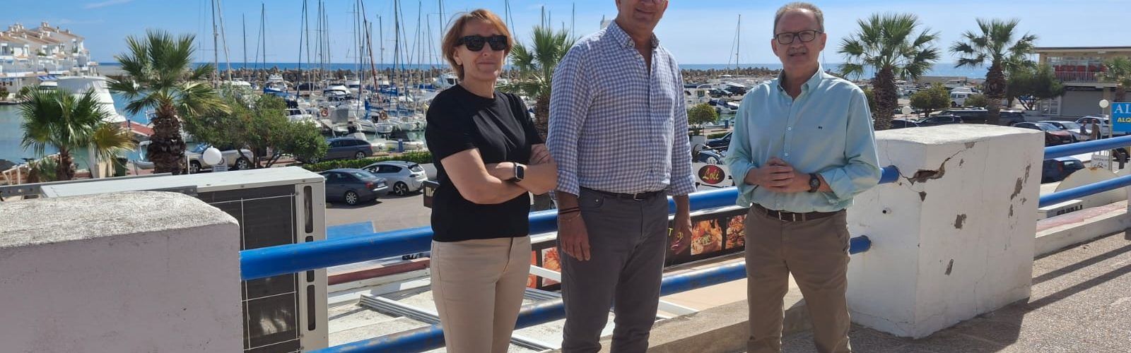Vicente Martínez Mus garantiza que la futura concesión del puerto de Alcossebre implicará el acondicionamiento del paseo marítimo