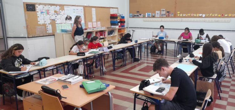 Inici de la biblioteca tutoritzada a l’IES Leopoldo Querol