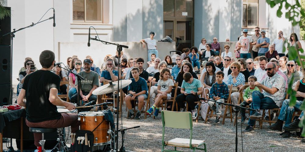 El RIHIHIU torna a revolucionar el món rural des de l’art, la festa i la cultura queer i feminista
