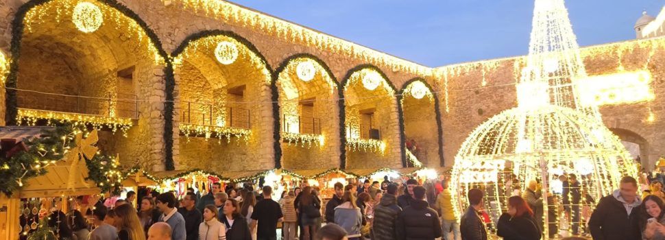El Mercat de Nadal inicia les activitats nadalenques a Peníscola