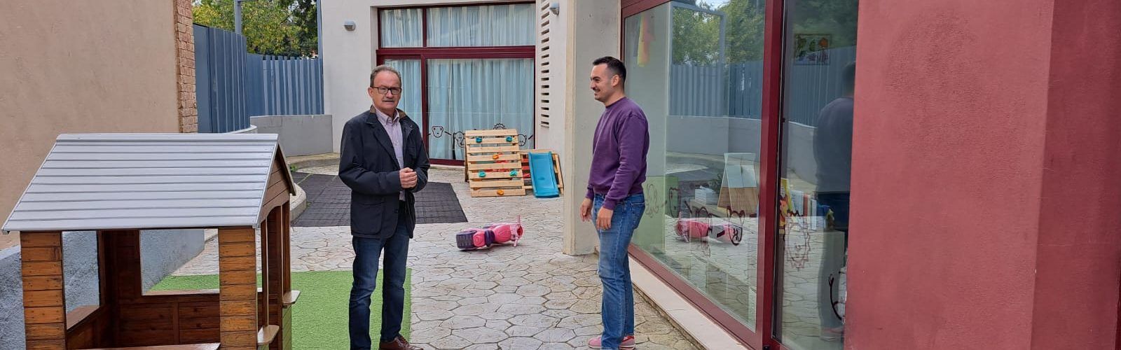 Instal·lar nou paviment al pati de l’Escola Infantil és la proposta més votada en els Pressupostos Participatius d’Alcalà-Alcossebre