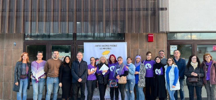 Alcalà-Alcossebre commemora el Dia Internacional contra la violència de gènere