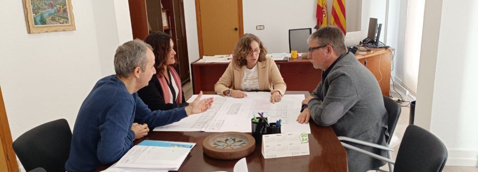 Albocàsser i Generalitat revisen la construcció de la nova escola
