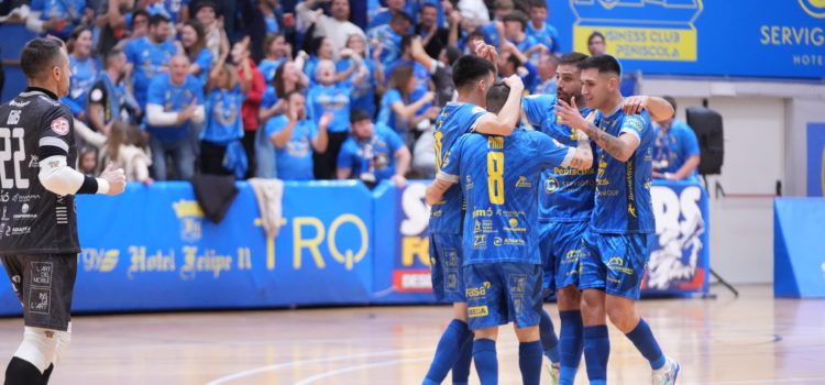 El Servigroup Peñíscola logra otra victoria en casa tras una locura de partido ante Valdepeñas (8-6)