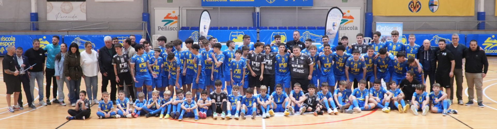El Peñíscola FS celebra la presentación de sus equipos de base