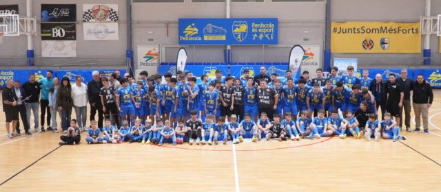 El Peñíscola FS celebra la presentación de sus equipos de base