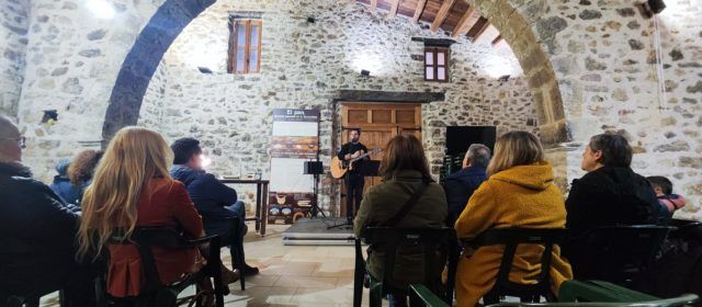Benassal se suma a l’‘Any Estellés’ amb un homenatge al poeta en el centenari del seu naixement