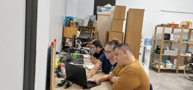 AFANIAD Vinaròs culmina con éxito su primer mes del programa de inserción sociolaboral