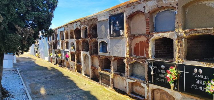 L’Ajuntament de Vinaròs declararà en ruïna part d’un carrer del cementiri