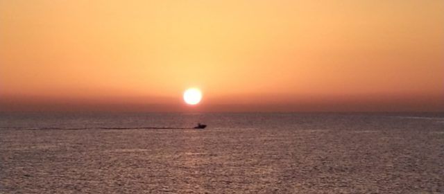 El “parte” del temps: prou estabilitat amb temperatures que baixarien un pelet de cara a dimecres
