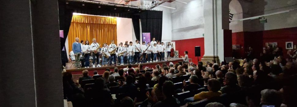 Cor, banda i orquestra infantil de La Alianza animen les festes nadalenques