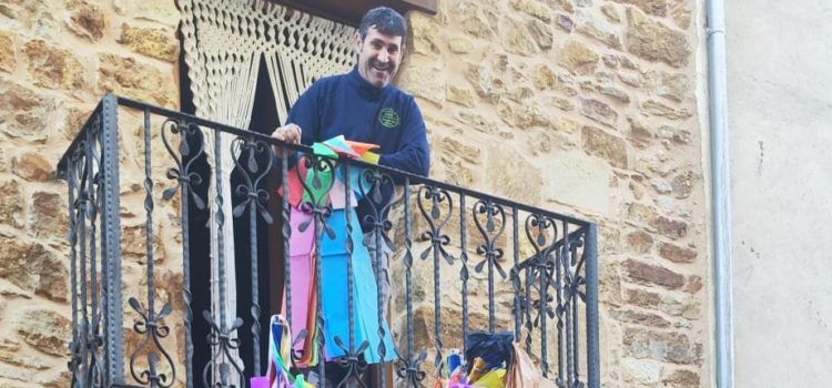Benassal celebra en gran la festa del Gall Gallet