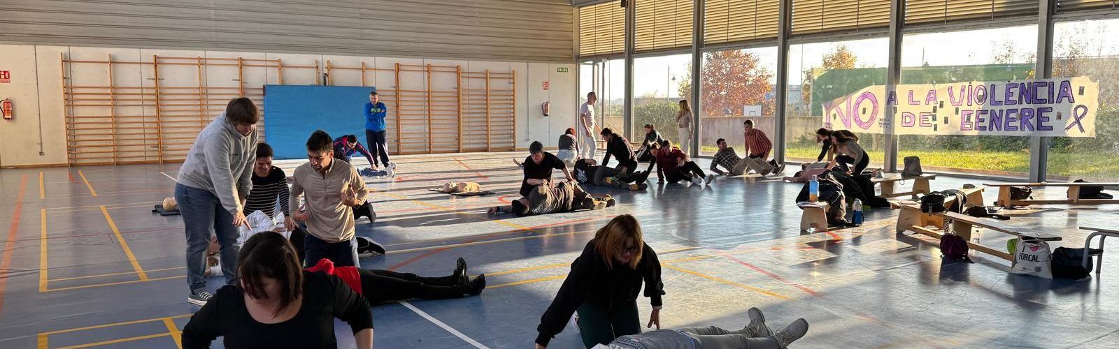 L’Ajuntament d’Alcalà-Alcossebre realitza la formació per a l’ús de desfibril·ladors en edificis municipals