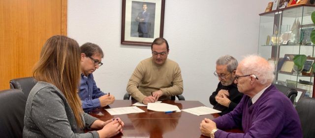 L’Ajuntament de Peníscola subscriu el conveni anual amb l’associació Amics del Papa Luna per a la divulgació de la figura de Benet XIII