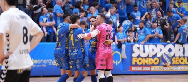 El Servigroup Peñíscola FS golea al Ribera Navarra y sigue lanzado (9-1)