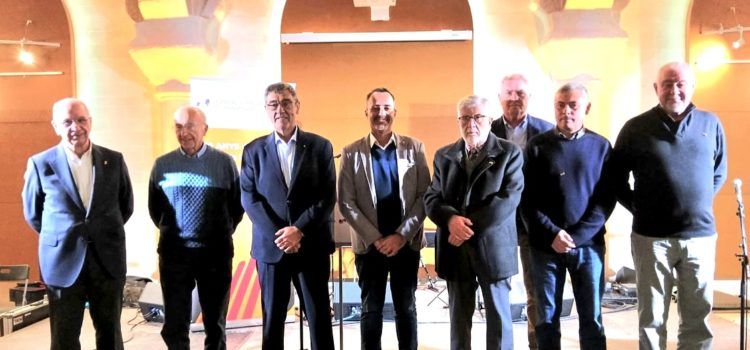 La Fundació Duran&Martí tanca el seu 30è aniversari amb el lliurament d’insígnies d’or i l’espectacle «Plens de Sol»