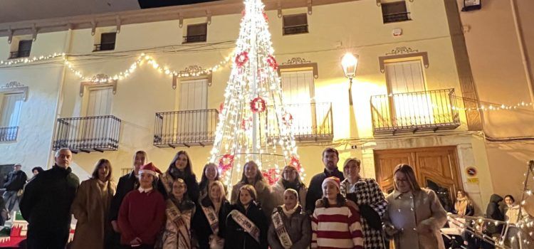 Encesa de llums nadalenques a Càlig