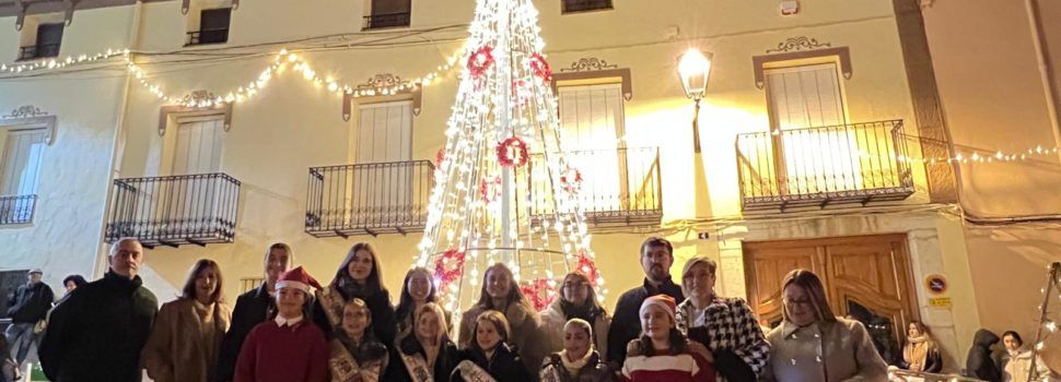 Encesa de llums nadalenques a Càlig