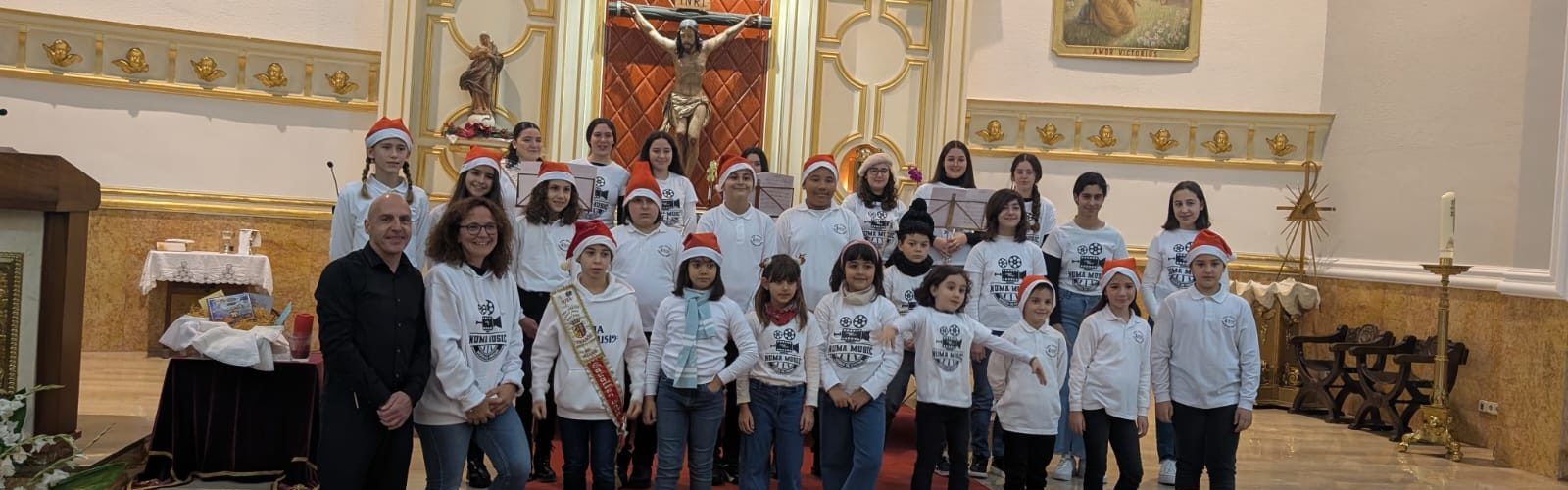 Actuació conjunta de la Coral del CEIP Assumpció i Numa Music