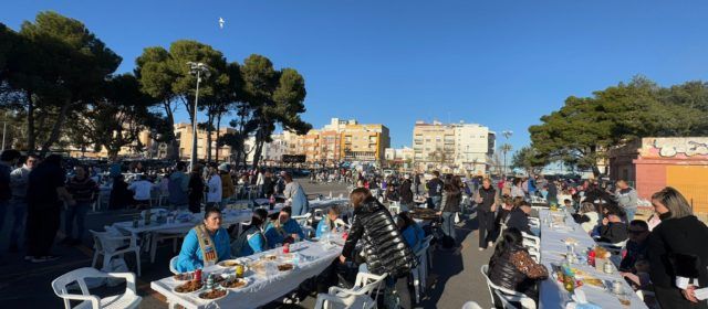 Peníscola celebra el seu Dia de les Paelles més solidari