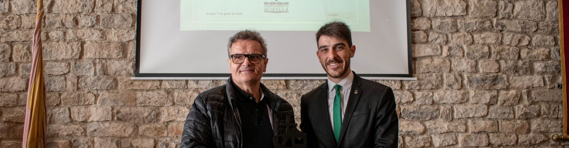 Ximo Dolz i Fran Medina reben la creu de Santa Llúcia 2025