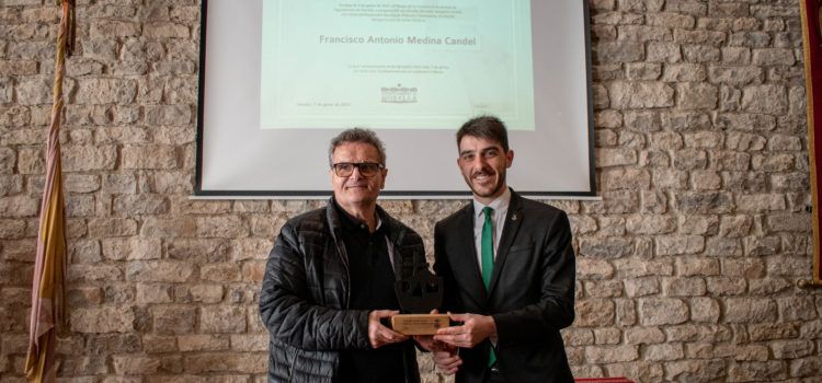 Ximo Dolz i Fran Medina reben la creu de Santa Llúcia 2025