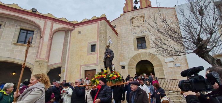 La festa de Sant Antoni a l’ermita, en vídeos i fotos