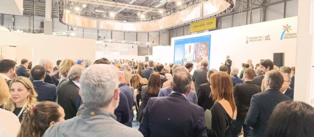 Alcalà-Alcossebre es promociona a Fitur 2025 com a destí sostenible amb una oferta turística diversificada