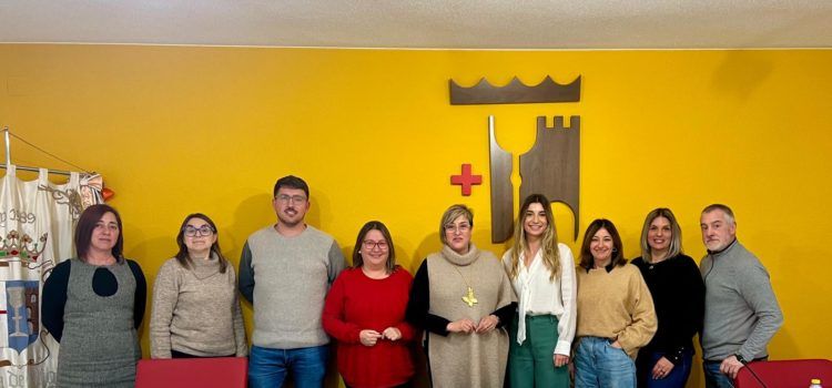 Sabrina Gisbert Roig pren possessió com a nova regidora a l’Ajuntament de Càlig