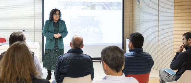 La Diputació de Castelló amplia el servei de Bibliobús per a acostar la lectura als veïns dels 91 municipis de menys de 1.000 habitants de la província