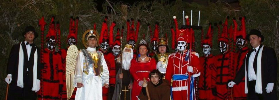 Un grup de joves recupera la tradicional ‘Funció de Sant Antoni’ de Canet lo Roig