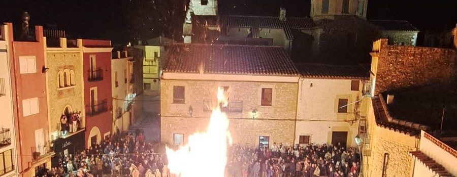 El Ayuntamiento de Sant Jordi honra sus tradiciones en una multitudinaria celebración de Sant Antoni