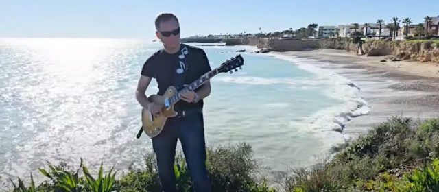 Videoclip de la banda Al Contado, gravat parcialment a la costa de Vinaròs