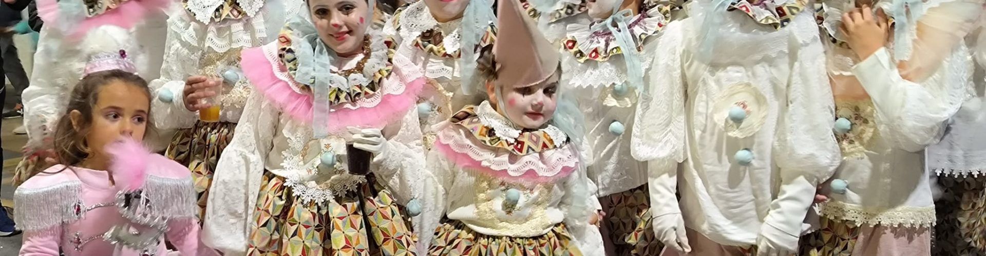 Peníscola es prepara per a la celebració del seu Carnaval