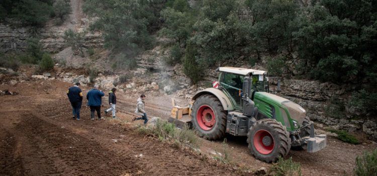 Comence la reparació de més de 70 km de pistes afectades per la DANA al terme de Morella