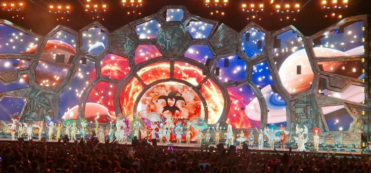 La gala de reines del Carnaval 2025, en vídeos i fotos