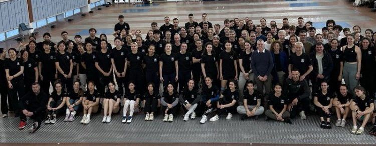 Un centenar d’atletes i tècnics internacionals es reuneixen a Amposta per la Concentració Internacional d’Esgrima