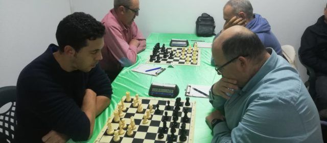 Escacs: Ple de victòries d’Abril Tipán i Oliver López  al Campionat per Edats de les Terres de l’Ebre