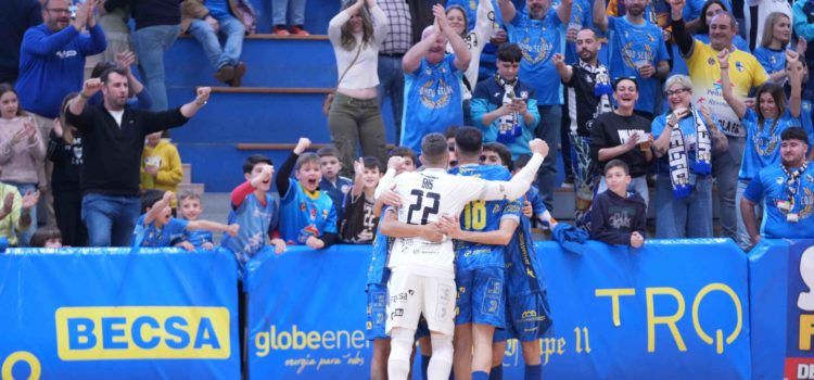 El Servigroup Peñíscola FS no falla en casa y golea al Sala 10 Zaragoza (7-3)