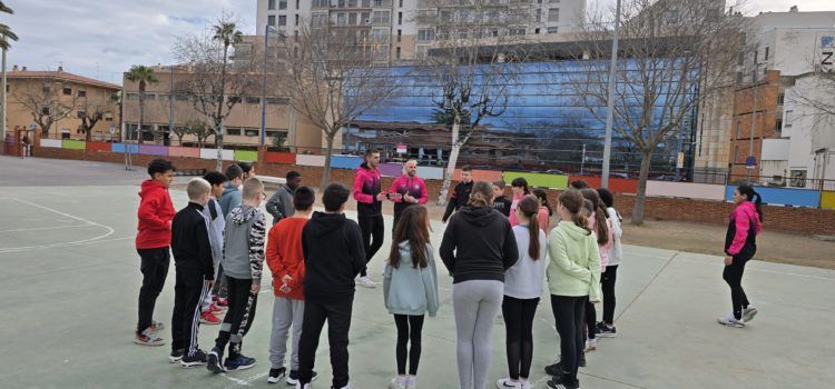 Visita del Club Basket Vinaròs al CEIP Assumpció