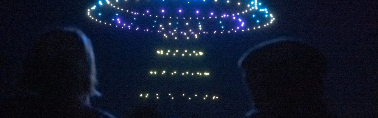 Vinaròs dona inici a la setmana gran del Carnaval amb un espectacular show de drons